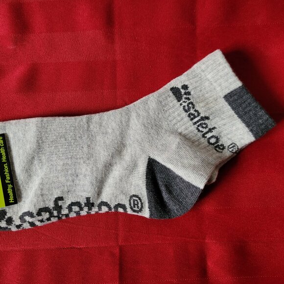 BRAND NEW, SAFETOE LEATHER SAFETY WORK SHOES, SIZE 8!!! - Picture 8 of 9